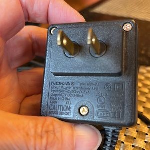 Nokia direct plug in charger ACP-7U 🌻 5/$15